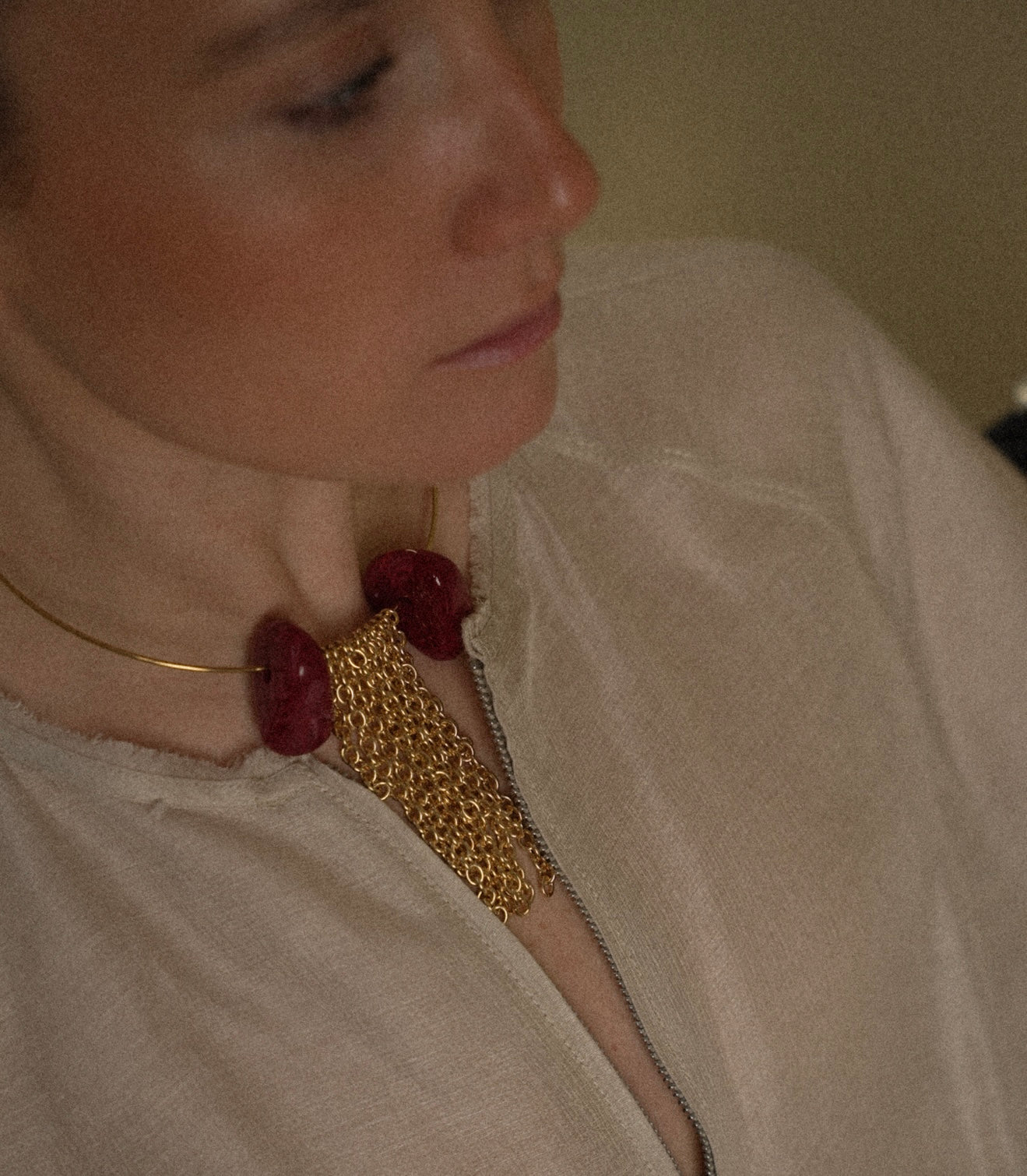 COLLAR SIMONA BURDEOS