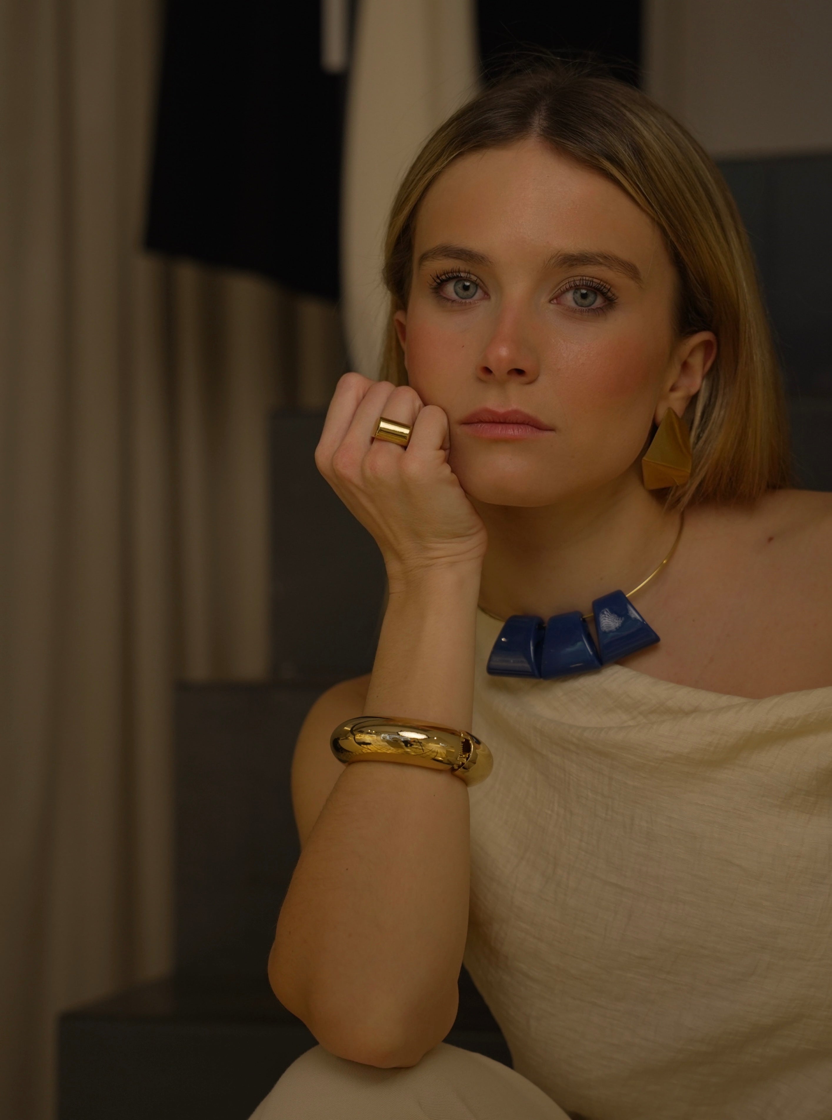 COLLAR ESCLAVA ABANICO AZUL