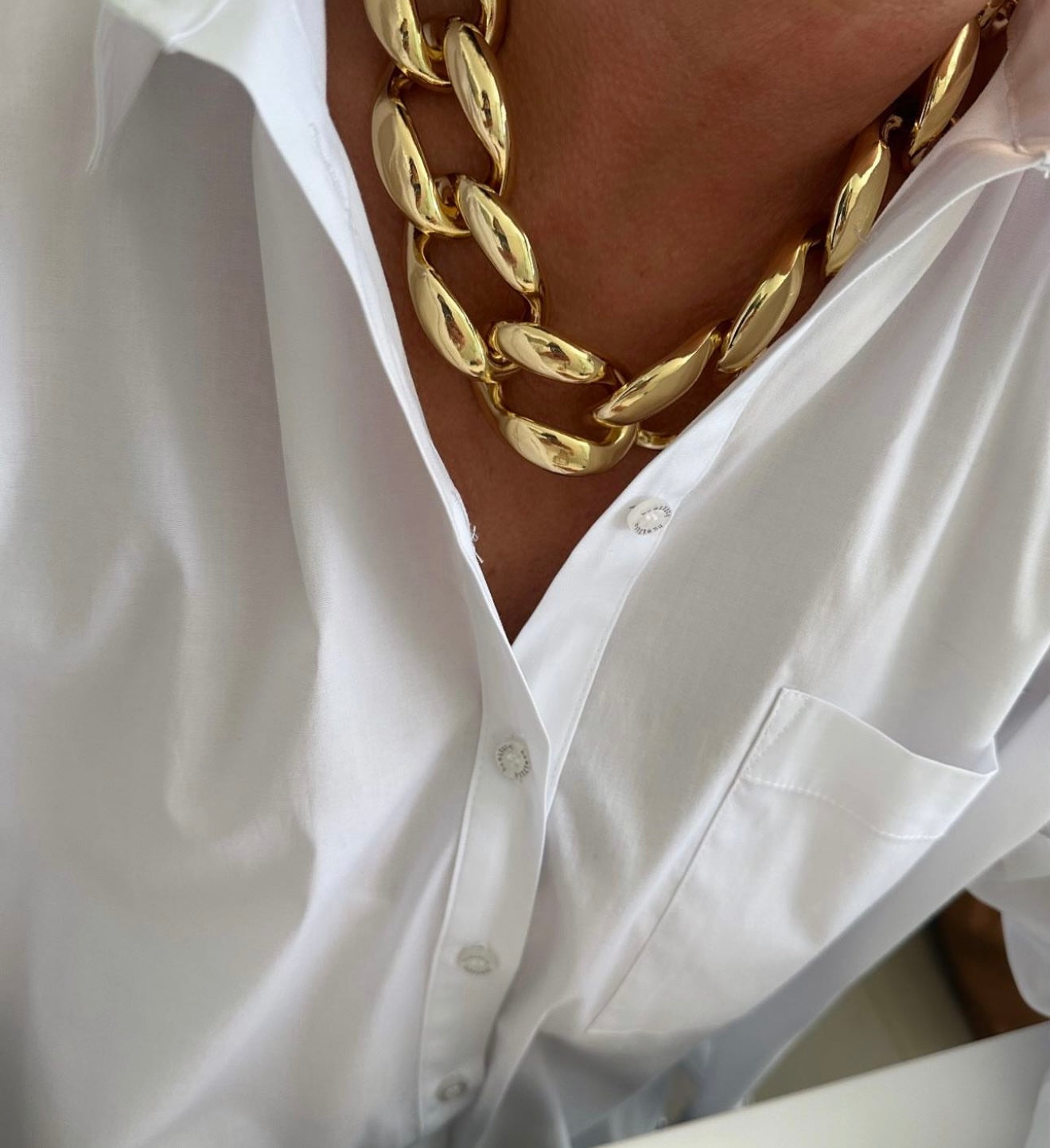 Collar Twelve